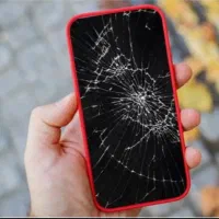 خریدارگوشی های ال‌سی‌دی شکسته و باطری خراب‌و...