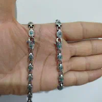 زنجیر و دستبند نقره تایلندی.