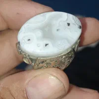 انگشتر وسنگ طبیعی