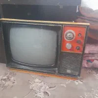تلوزیون قدیمی توشیبا