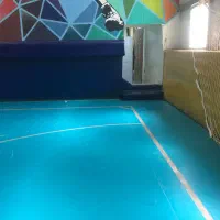 به یک نفر خانوم‌محجبه جهت حضور درسالن ورزشی