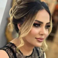 تخفیف بسیار ویژه میکاپ و شنیون