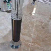 میز شیشه ای در حد نو