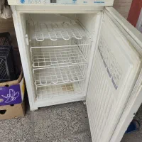 یخچال فریزر آزمایش داروخانه ای موتور پلمپ