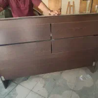 تخت دونفره و میز آرایش|تخت و سرویس خواب|شیراز, زرگری|دیوار