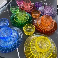 سرویس بلور رنگی فنجان نعلبکی بشقاب پیاله