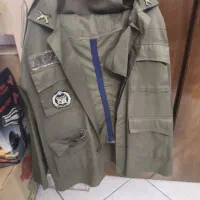لباس و کاپشن سربازی با دستکش و کلاه