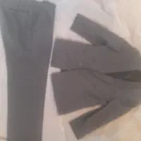 کت وشلوار در حد نوو۲ جفت کفش و یک شلوار لی پسرانه|لباس|تاکستان, |دیوار