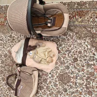 صندلی و کریر کودک