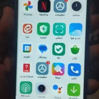 گوشی سالمه نونو هست فقد دوربینش زربه خورده