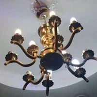 دوعدد لوستر اهنی|لوستر و چراغ آویز|کرج, برغان|دیوار