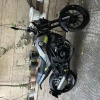 موتور سیکلت بنلی cc۲۵۰ تک سیلندر لئونچینو درحدصفر