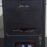 فروش دو عدد مانیتور و یک کیس کامپیوتر ولوازم جانبی