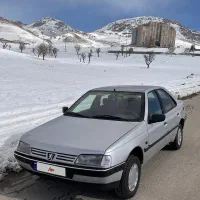 پژو ۴۰۵ نقره ای