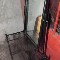 میز آرایش  فلزی سالمصفحه شیشه ای مقاوم آیینه اصل