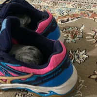 کفش والیبال میزانو|کیف، کفش، کمربند|شهریار, شهرک بهاران (ویره)|دیوار