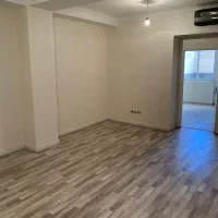 دفترکار۷۰متر/پشت حاشیه وکیل‌اباد/۳۰متر حیاط/مزون