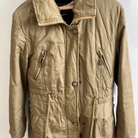 کاپشن‌ تو‌ خز‌ سایز۳۸.۴۰