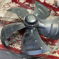 هواکش صنعتی با پره های فلزی