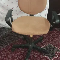 صندلی سالم چرخشی مناسب مغازه