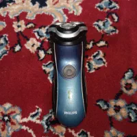 دوعدد ماشین  ریش تراش فیلیپس ضد اب درحد صفر|آرایشی، بهداشتی، درمانی|یاسوج, |دیوار