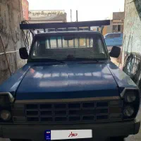 نیسان وانت