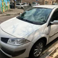 مگان ۲۰۰۰ اتومات