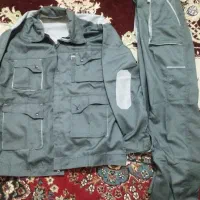 لباس کار. کفش کار