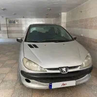 206 مدل ۸۳ نقره ای