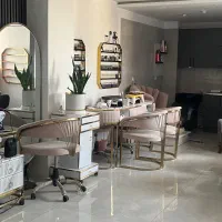 اجاره اتاق ۱۲متری واستخدام مژه کار وناخنکارحرفه ای|استخدام درمانی، زیبایی، بهداشتی|شهریار, شهریار|دیوار