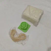 پارافین، فیتیله و قالب سیلیکونی شمع