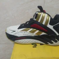 کتونی بچگانه