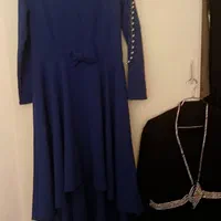 لباس مجلسی و کیف درحدنو|لباس|اندیشه, اندیشه فاز ۱|دیوار