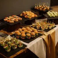 دیزاین میز فینگر فود و پخت غذاهای اصیل ایرانی