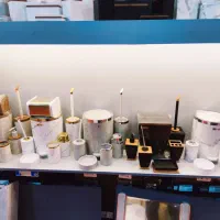 جامایع سطل و فرچه جاحوله جا دستمال جاظرفی آینه|لوازم سرویس بهداشتی|اصفهان, شهرک امام خمینی|دیوار