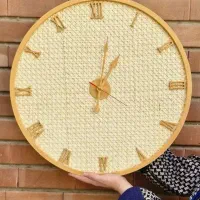 ساعت دستساز و مینیمال