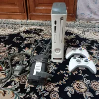 ایکس باکس ۳۶۰ همراه با دودسته