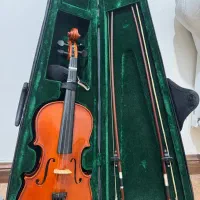 ویولن آماتی ۴/۴ در حد نو
