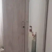 کمدلباسی کشودار