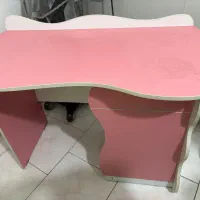 میز تحریر سالم