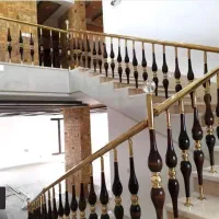 نصب نرده راه پله استیل و آلمینیوم|خدمات پیشه و مهارت|شیراز, پودنک|دیوار