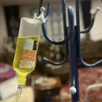 وصل سرم /تزریق عضلانی / پانسمان|خدمات آرایشگری و زیبایی|مشهد, هنرستان|دیوار