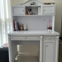 میز تحریر و میز کامپیوتر