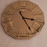 ساعت دیواری