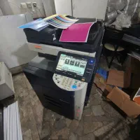 کونیکا 652 Konica