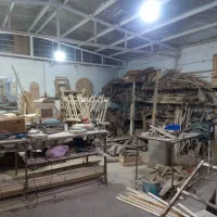 نیروی آقا آشنا با کار چوب