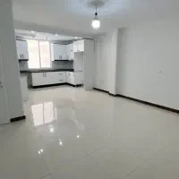 رهن کامل ۵۷ متر / طبقه اول / دامپزشکی