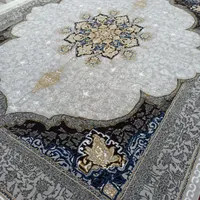 ارسال فرش به همه شهرستانها از انبار خمینی شهر