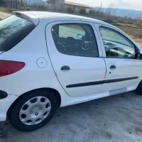 ۲۰۶تیب۲سفید بیرنگ کم کار