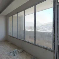 148متر /سه خوابه /بر خیابان اصلی